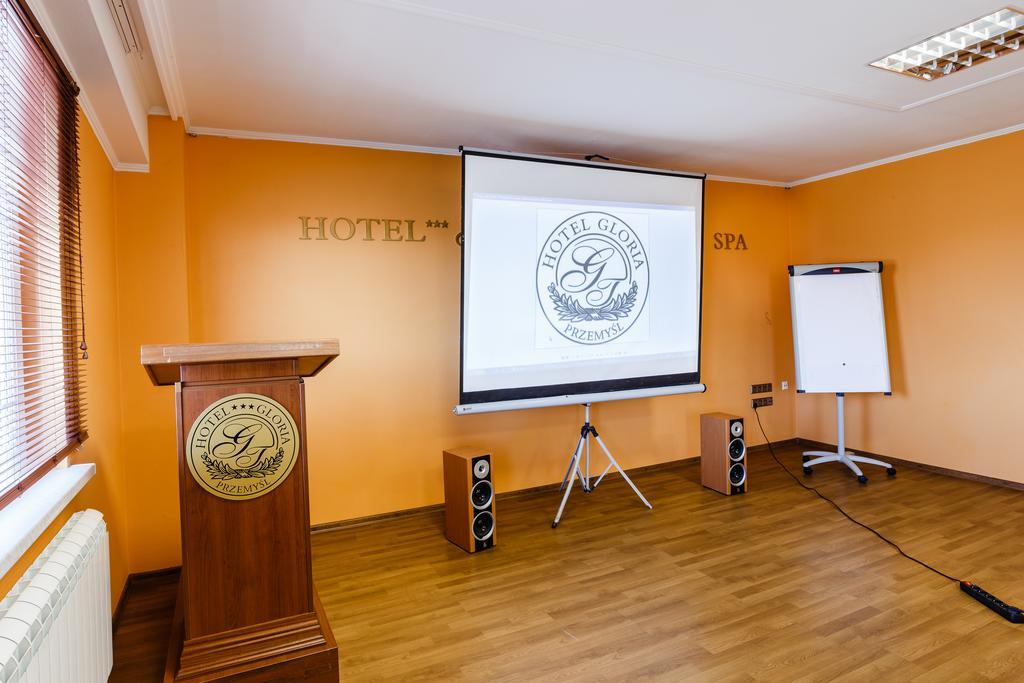 Spa Hotel Gloria Przemyśl Exterior foto